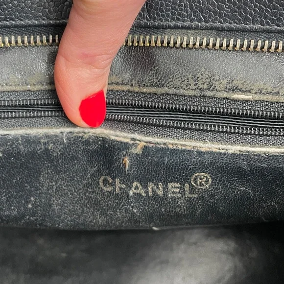Chanel Medallion Tote - Picture 14 of 17